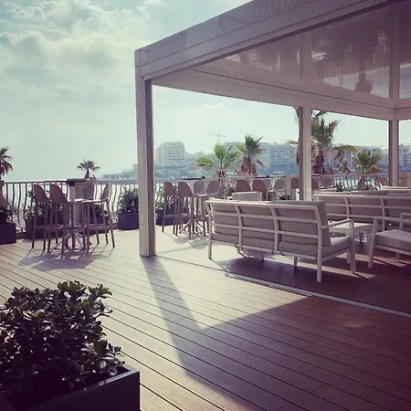 Cavalieri Art 4* Saint Julian's