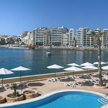 Cavalieri Art 4* Saint Julian's