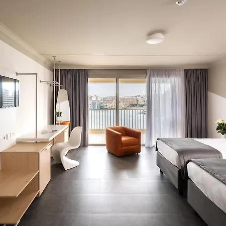 Cavalieri Art 4* Saint Julian's