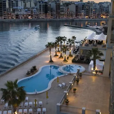 酒店 Cavalieri Malta, A Member Of Radisson Individuals 4*