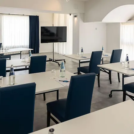 Hotel Cavalieri Art Hotel, A Member Of Radisson Individuals San Ġiljan