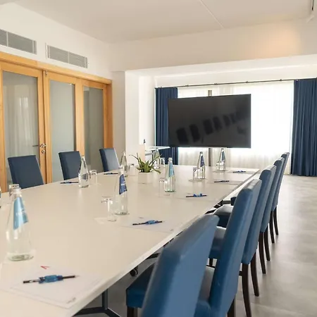 Cavalieri Art Hotel, A Member Of Radisson Individuals San Ġiljan