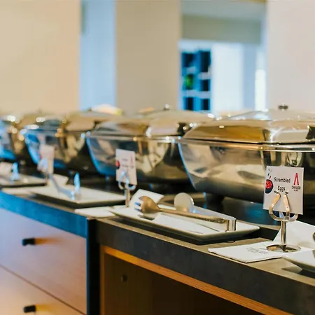 Hotel Cavalieri Art Hotel, A Member Of Radisson Individuals San Ġiljan