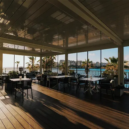 Cavalieri Art Hotel, A Member Of Radisson Individuals Hotel San Ġiljan