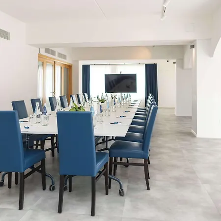 Cavalieri Malta, A Member Of Radisson Individuals Szálloda San Ġiljan