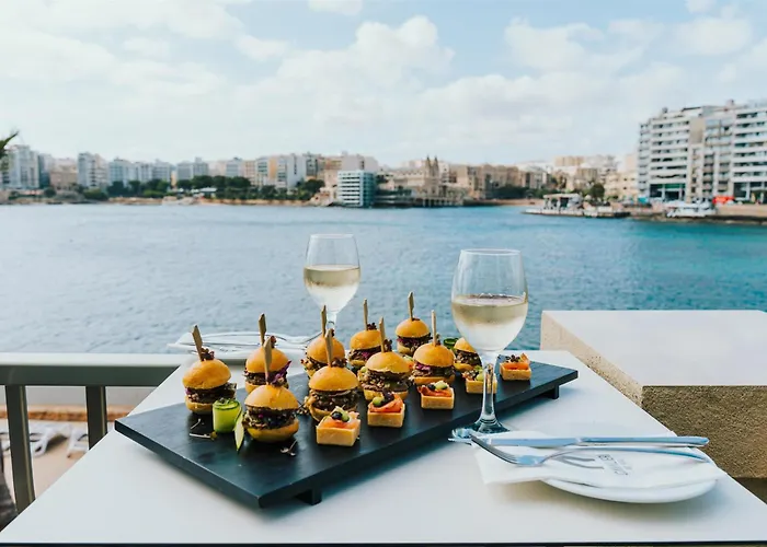 Hotel Cavalieri Malta, A Member Of Radisson Individuals 4*