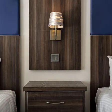 Hotel Cavalieri Malta, A Member Of Radisson Individuals 4*