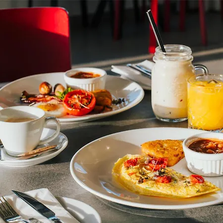 Cavalieri Malta, A Member Of Radisson Individuals 4*