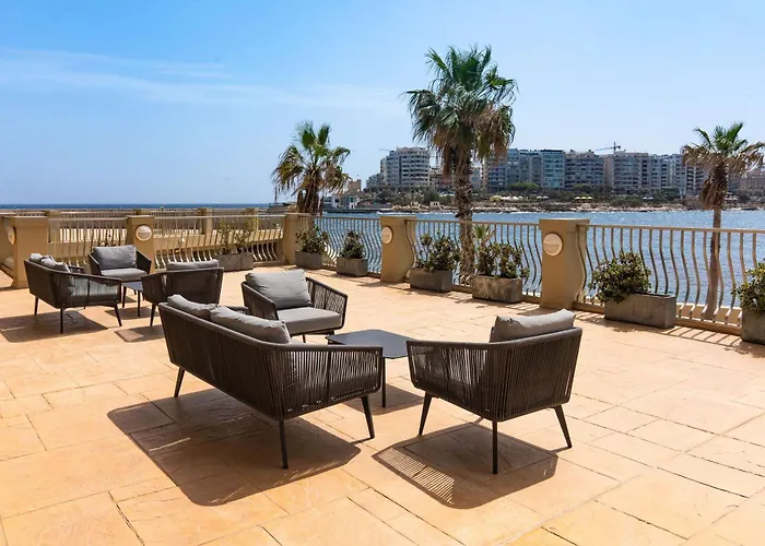 Hotel Cavalieri Malta, A Member Of Radisson Individuals 4*